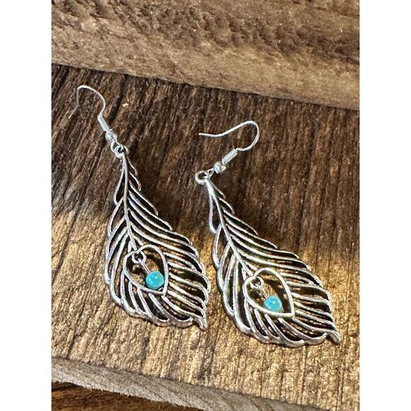 Boho Vintage Chic Southwestern Feather Dangle Wire Earrings, Silver Plated, Gif - Picture 8 of 10